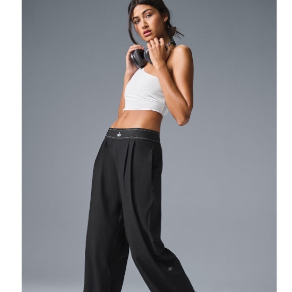 NWT ALO Yoga Suit Up Trousers, Black, Size Small, Regular length. - Picture 3 of 11